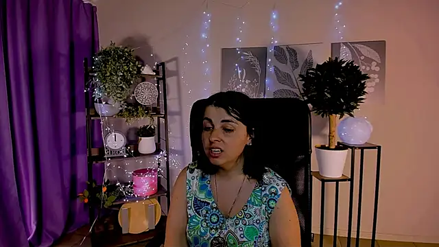 MartaEdams webcam