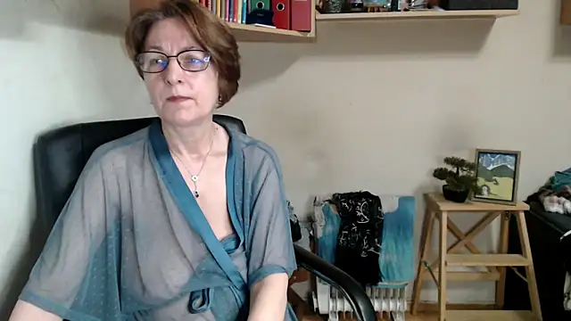 katemodel webcam