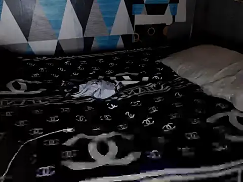 Trish_CurveCock webcam