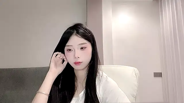 yiyibaby2026 webcam