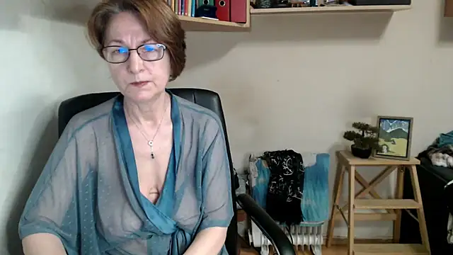 katemodel webcam