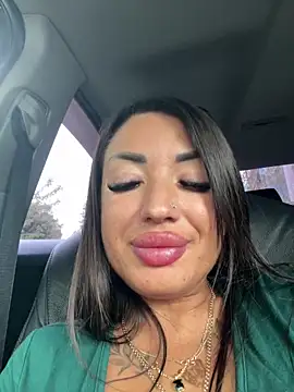 RuslanaXX webcam