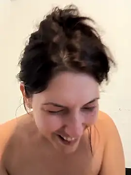 AmberLayla webcam