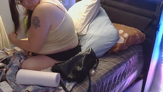 RubyRose33 webcam