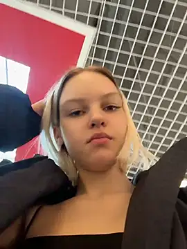AshleyMur webcam