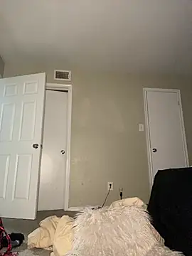 LillShayy webcam