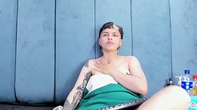 Megan_Thompson_ webcam