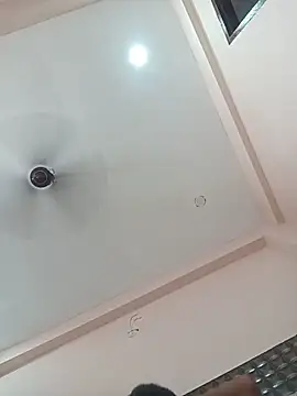 Lovely--girl webcam