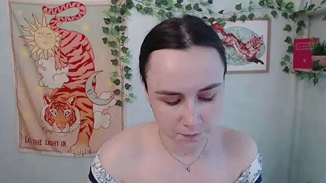 veryveryveryshy_ - VeryVeryVeryShy_'s free webcam - UK Sex Cams