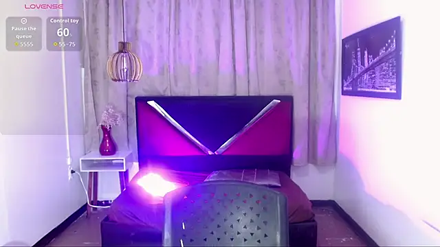 luisa__torres webcam