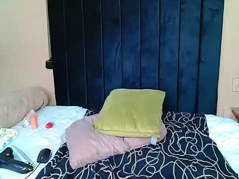 CaramelCandyxx webcam