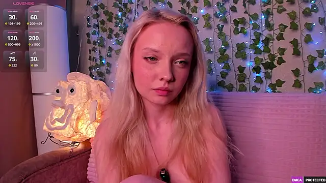 _CloudNine_ webcam