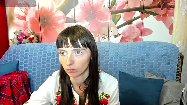 TayanaJons webcam