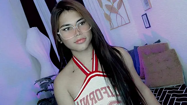 PrettyBlythes_TS webcam