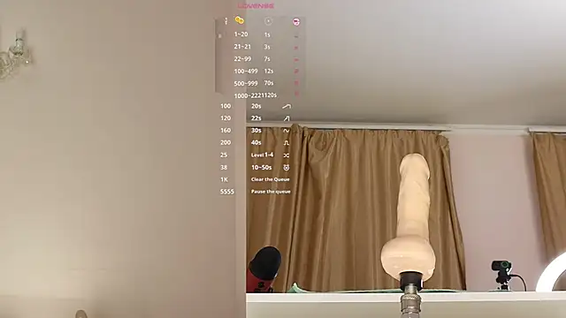 Ledi_Tii webcam
