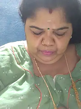 tamilthanushri webcam