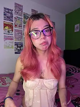 Valen-Foxx1 webcam