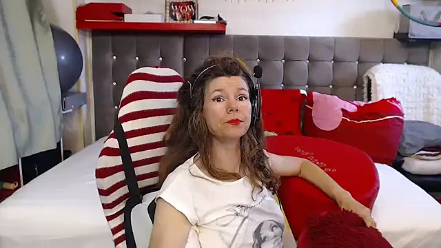 kellyterapy webcam