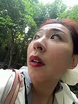 jingjingxiang-520 - Jingjingxiang-520's free webcam