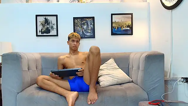 GOLD_BOYS webcam