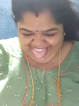 tamilthanushri webcam