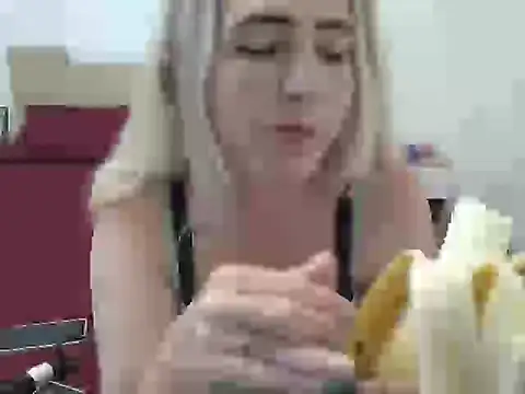 LanaFoxx webcam