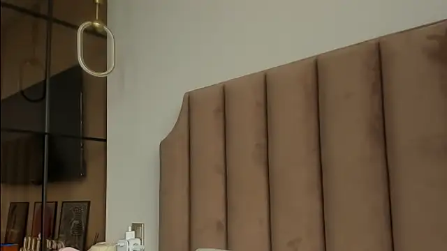 Skeshisamae - Male webcam sex chat