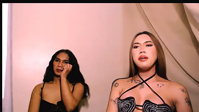 slutty_aki webcam
