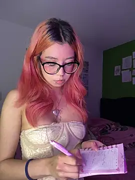 Valen-Foxx1 webcam