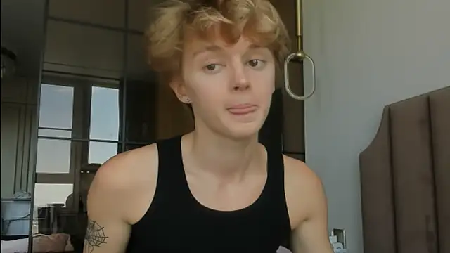 Skeshisamae - Male webcam sex chat