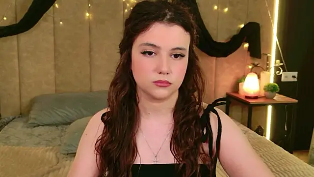 Pauline_Heaven webcam