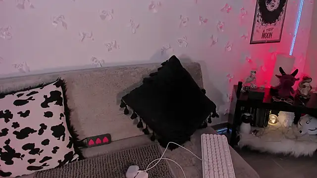 pamela_doll3 webcam