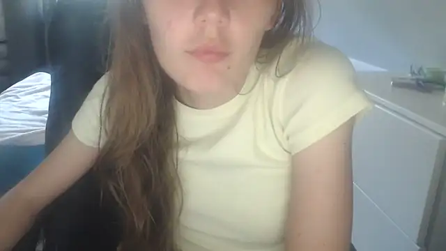juili_juili - Juili_juili's free webcam - UK Sex Cams