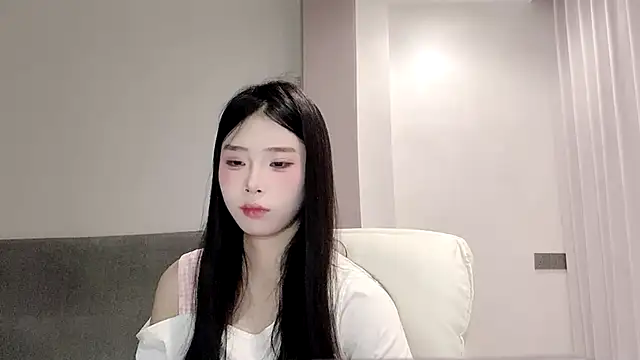 yiyibaby2026 webcam