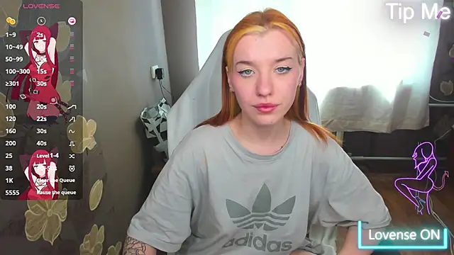 MeganNewCat webcam
