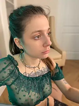 Eileen_Elfie webcam