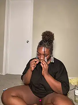 LillShayy webcam