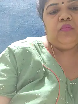 tamilthanushri webcam