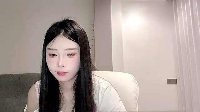 yiyibaby2026 webcam