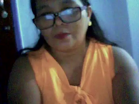 Flowerblossom123 webcam