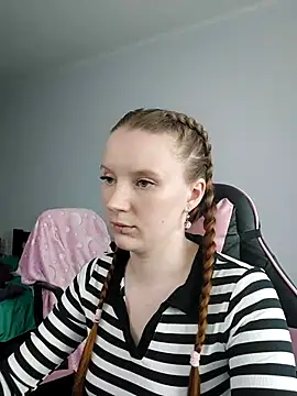 Mary_Blu webcam