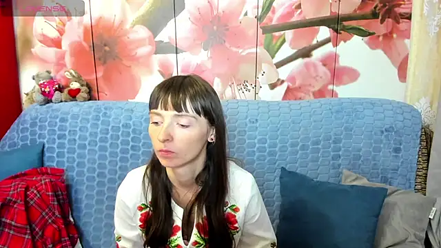 TayanaJons webcam