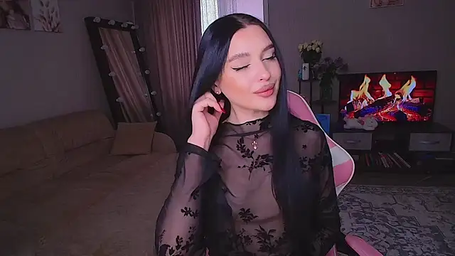 yoursLina webcam