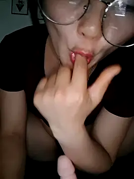 kem_su webcam