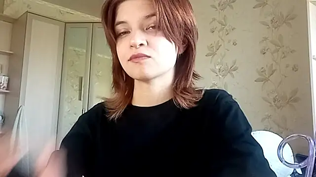 LowkeyIndigo webcam