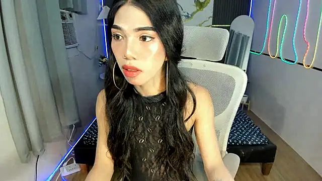 Alexa_therealhorsecock webcam