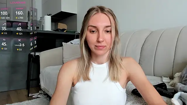 Sunny_Rina_ webcam