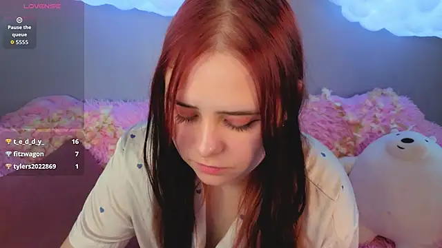 Alis_Platt webcam