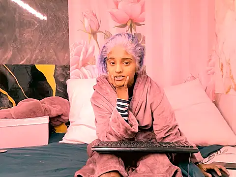 indian_barbie webcam