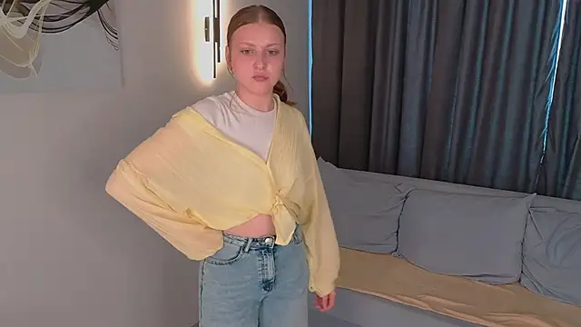 LauraaJohnson webcam